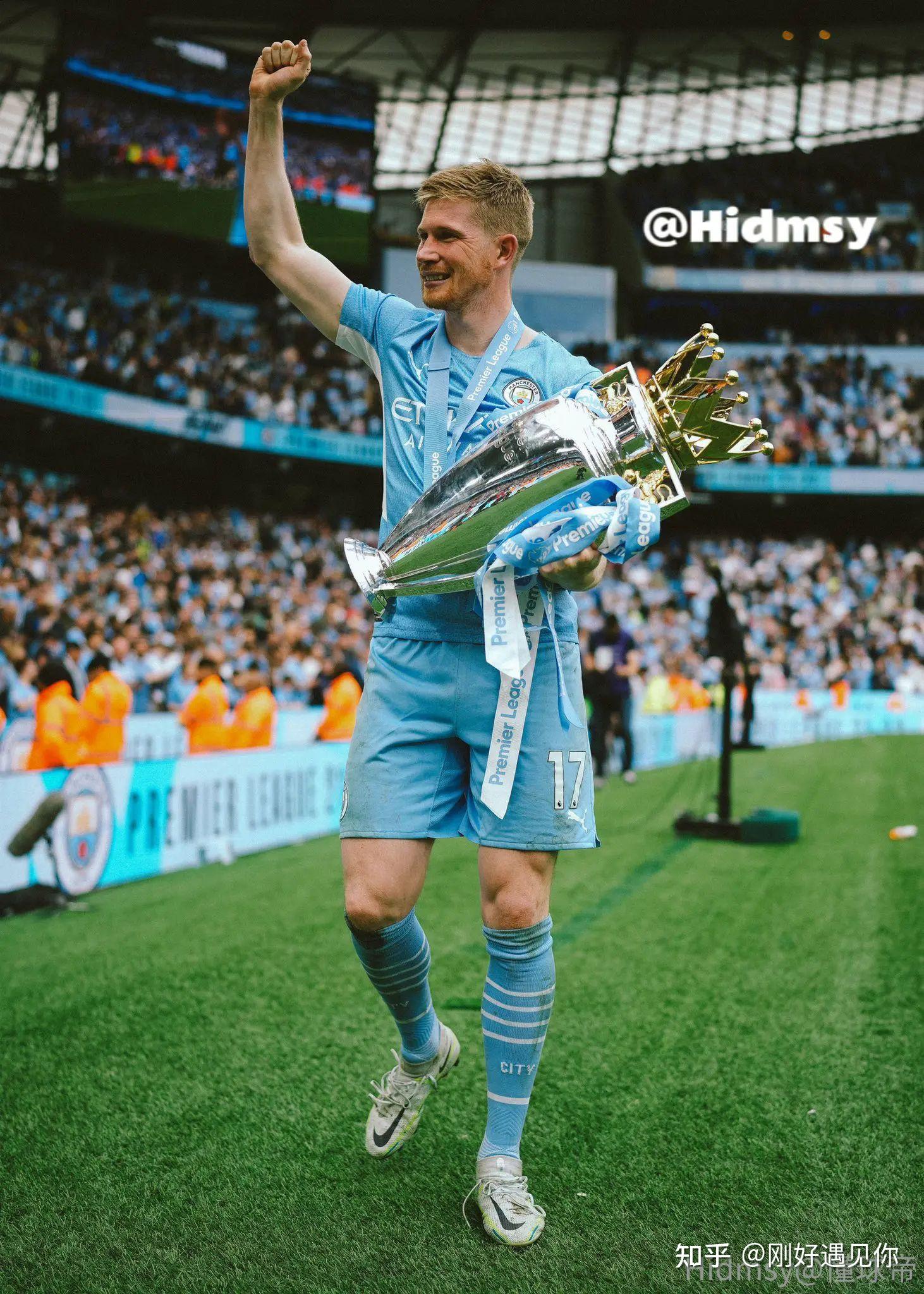 雄鹿完成逆转 库兹马31分表现抢眼（雄鹿上演逆转好戏 库兹马轰31分闪耀全场）