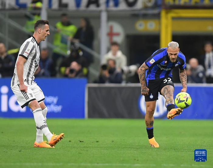 沙媒：利雅得胜利有意克里斯滕森，已与他接触尝试说服其加盟（沙媒：利雅得胜利盯上克里斯滕森，已接触并力劝加盟）