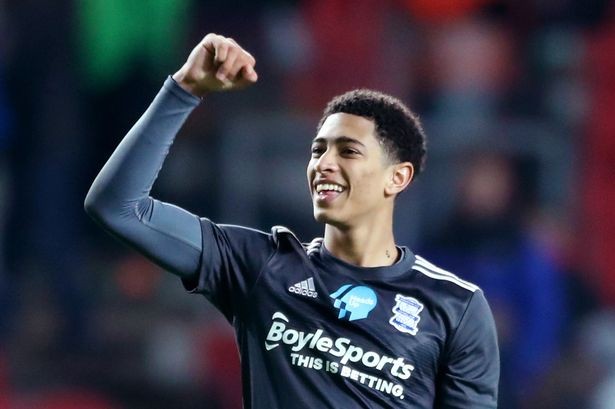 张源晒训练视频：努力备战亚冠，为漫长的赛季站好最后一班岗（张源发布训练视频：全力冲刺亚冠，守住漫长赛季最后一岗）