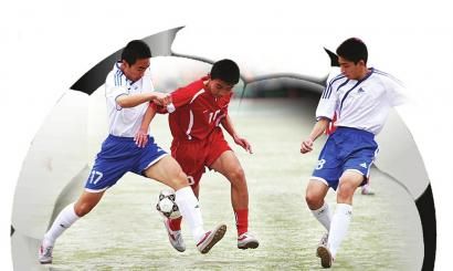 洲际杯战报：德阿拉斯凯塔梅开二度，弗拉门戈2-1蓝十字（洲际杯焦点战：德阿拉斯凯塔双响，弗拉门戈2比1击败蓝十字）