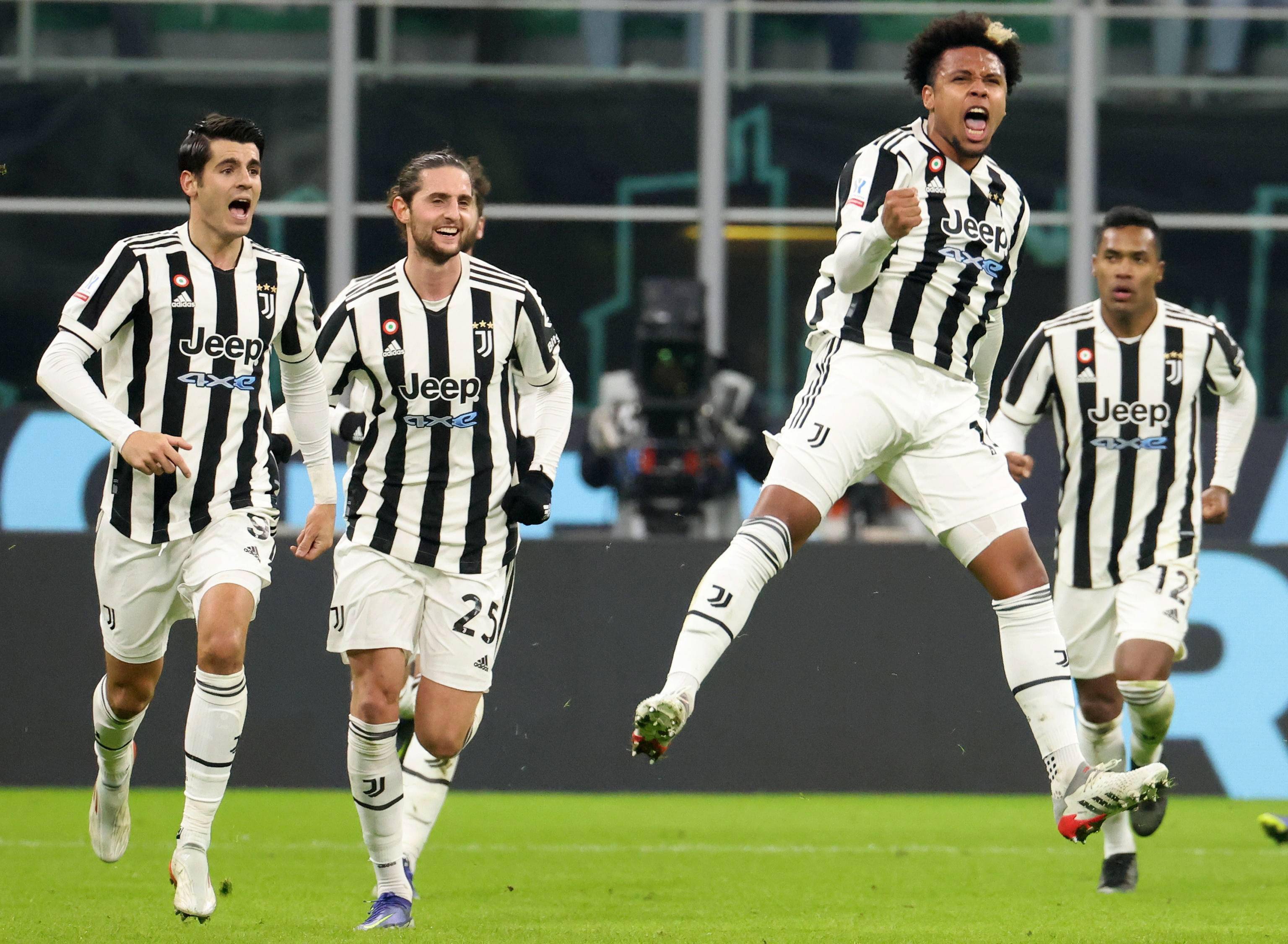 泽卡：瓦科的续约取决于他自己，但我希望明年能和他并肩作战（泽卡：瓦科去留由他本人决定，我盼明年继续与他并肩作战）