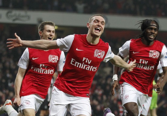 中超新政放宽引援限制，多队准备大手笔（中超新规松绑引援限制，多队酝酿重金投入）