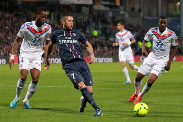 14场4球！19岁非洲中场天才新星横空出世，两大欧洲豪门都想签他（19岁非洲中场新星爆红：14战4球，两大欧洲豪门抢签）