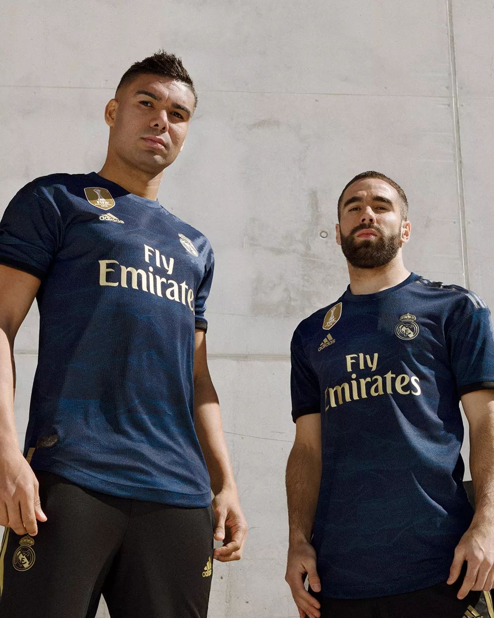 德转列本赛季30岁以上选手进球排行榜：凯恩领跑，...（德转公布本赛季30岁以上球员进球榜：凯恩位居榜首）