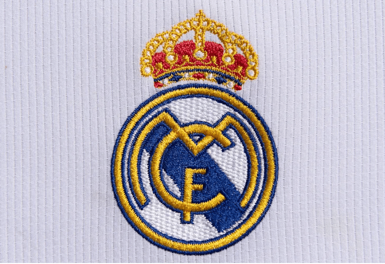 何意味？世非预生死战尼日利亚下半场前段即撤下三名首发前锋（深意何在？世预赛非洲区对尼日利亚生死战，下半场初段连撤三名首发前锋）